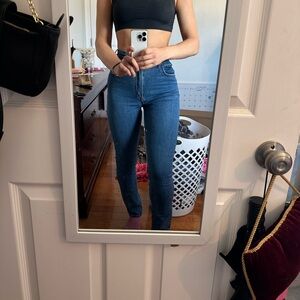Ultra High Rise 90s Slim Straight Jean